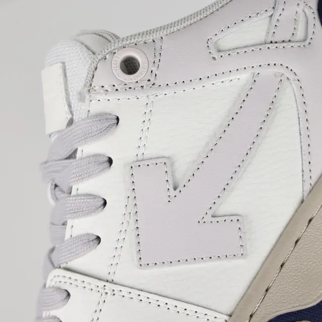 White and Navy Panelled Low-Top Sneaker 6