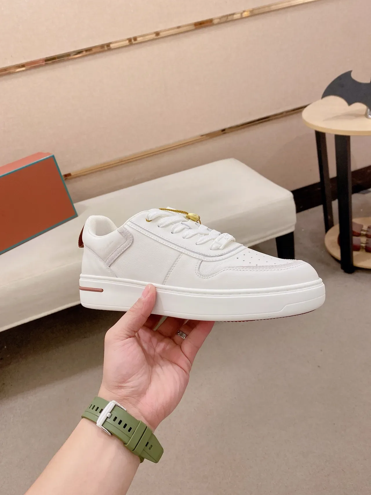 White Panelled Low-Top Lifestyle Sneaker 4