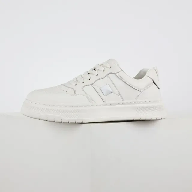 White Panelled Platform Sole Low-Top Sneakers 9