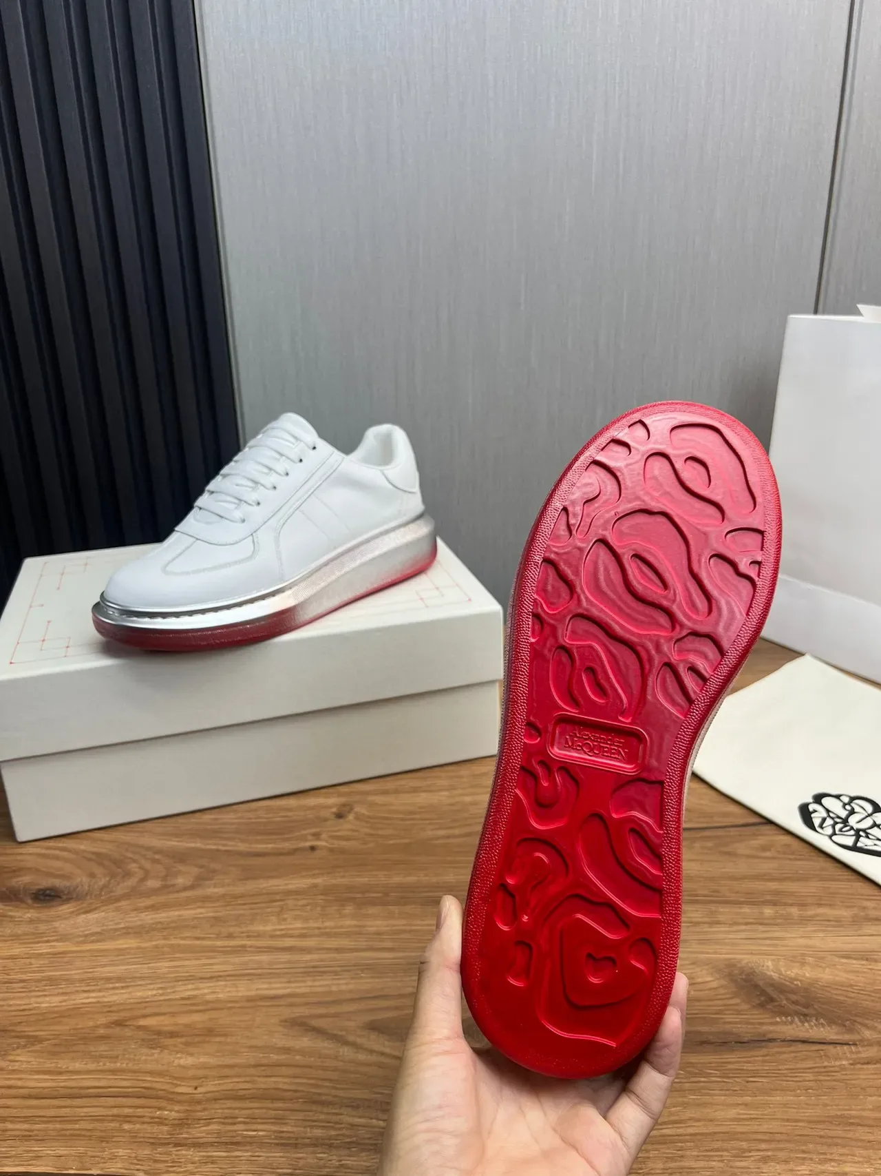 White Red Smooth Leather-Like Upper Metallic Gradient Platform Sole Lifestyle Sneakers 2