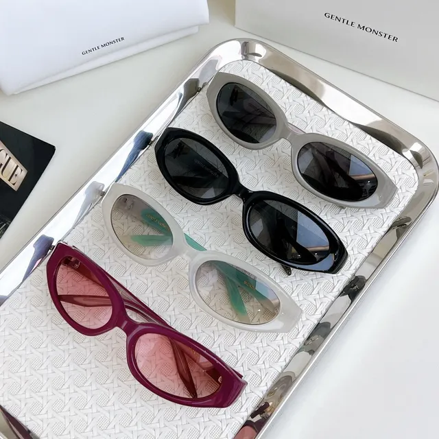 Gentle Monster Angular Cat-Eye Matte Black Sunglasses 8