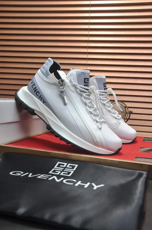 Givenchy City Sport White and Gray Lifestyle Sneakers 4