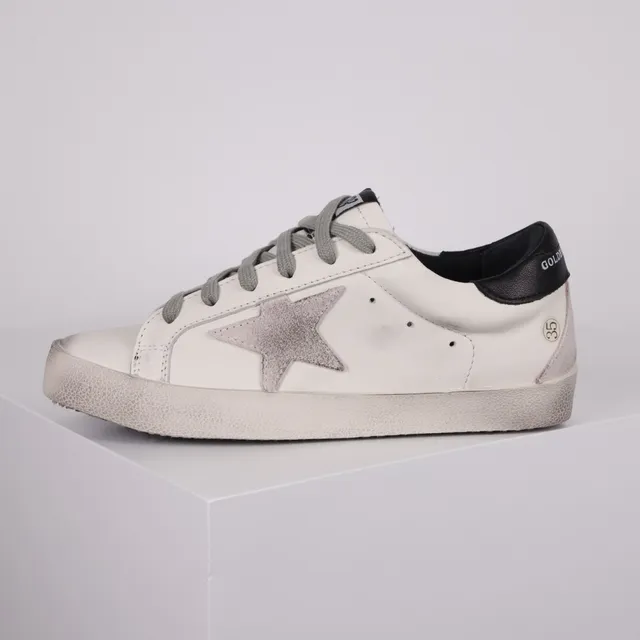 Golden Goose Superstar Off-White नجمة لامعة حذاء رياضي أسلوب حياة 9