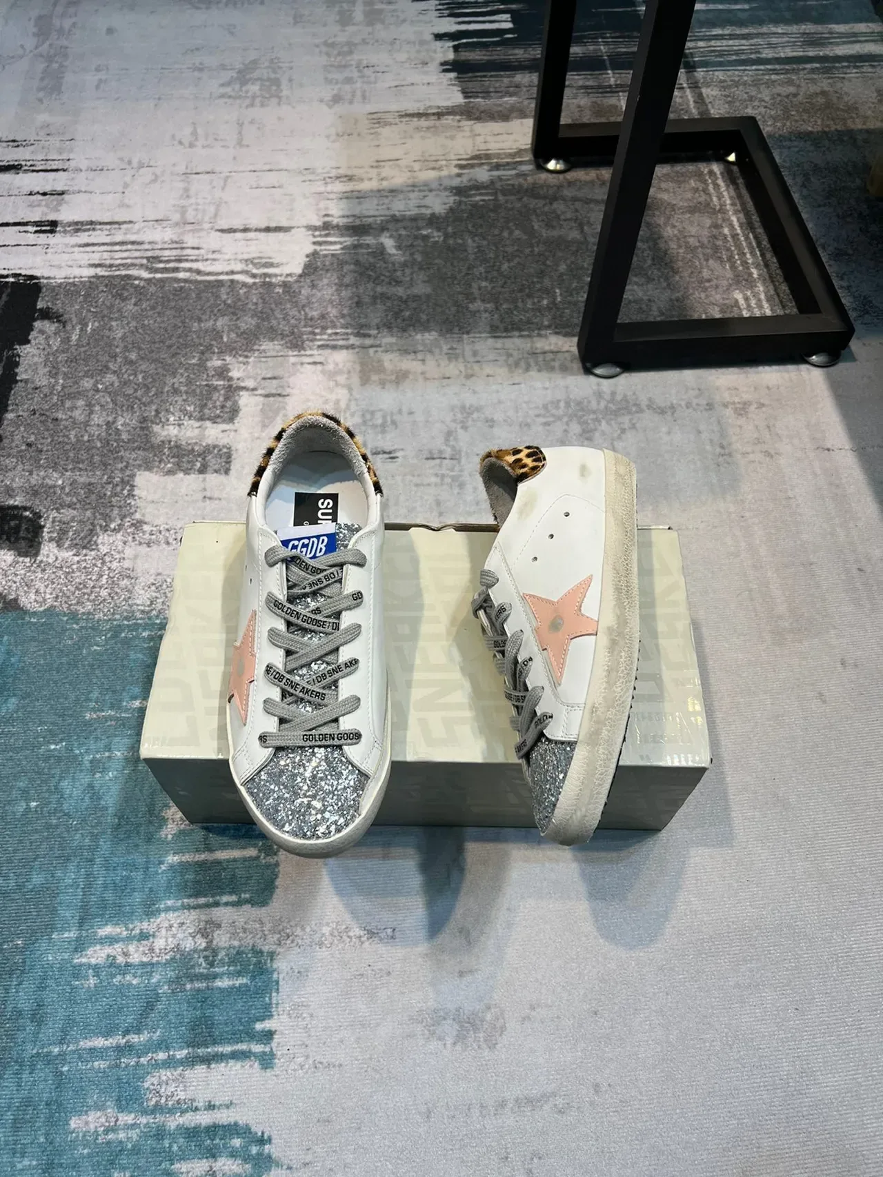 Golden Goose Superstar Sneaker Lifestyle Blanc Rose Étoile Brillante Léopard Talon 4