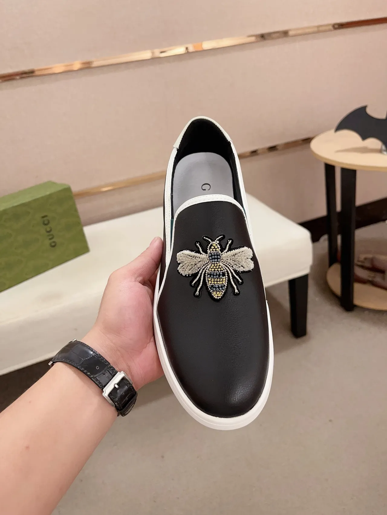 Gucci Ace Noir Blanc Abeille Broderie Conduit Contraste Mocassin 2