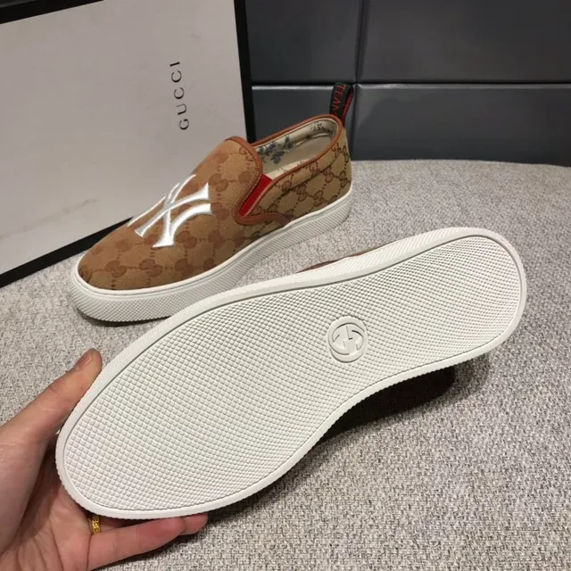 Gucci Ace marron blanc GG Supreme brodé NY Logo chaussures canvas 5