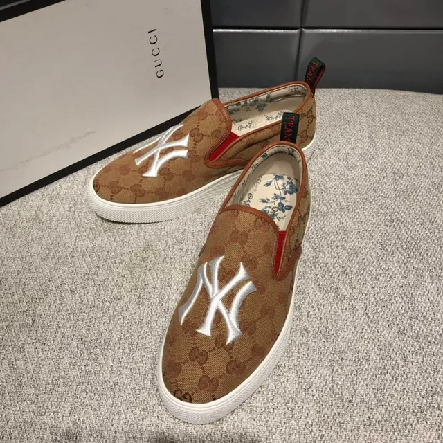 Gucci Ace marron blanc GG Supreme brodé NY Logo chaussures canvas 8
