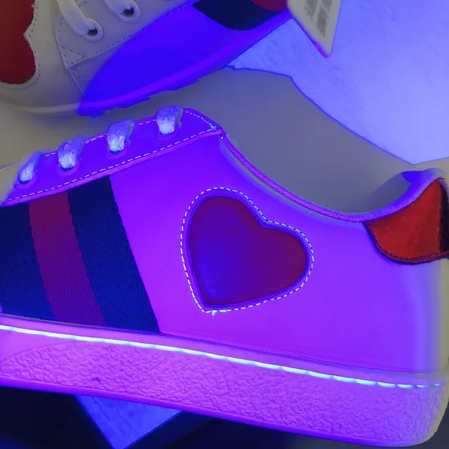 Gucci Ace Heart White Green Red Web Stripe Lifestyle Sneakers 6