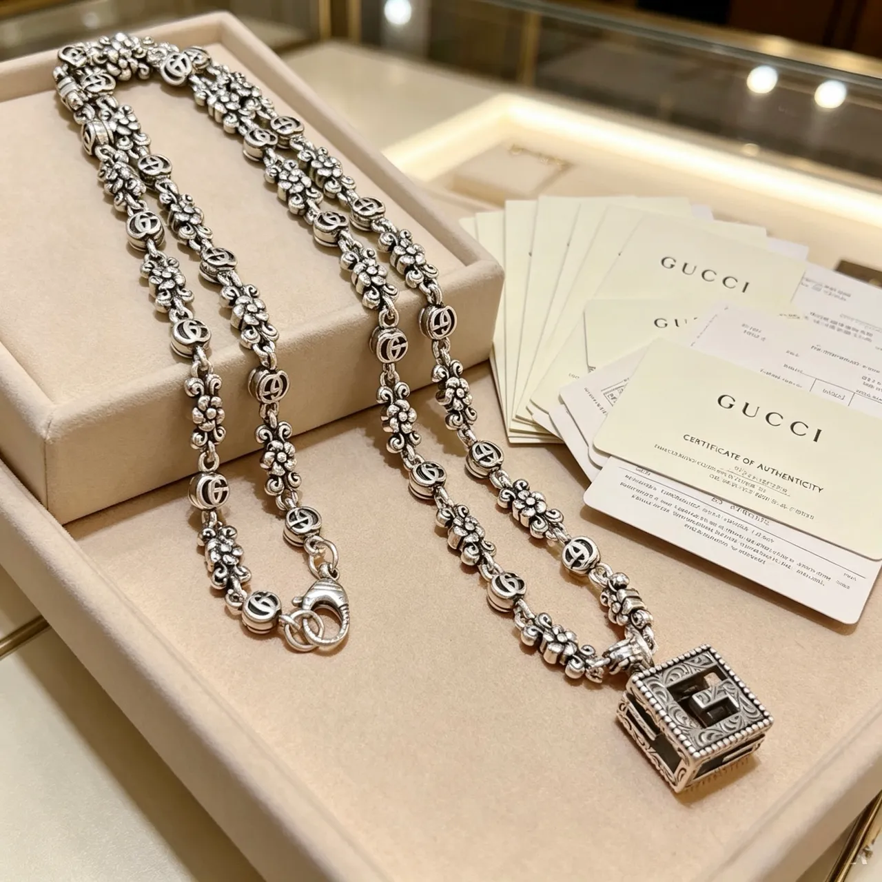 Gucci Ancora-inspired Chain Necklace Silver Black Ornate Floral Scrollwork Interlocking G Motifs Necklace 1