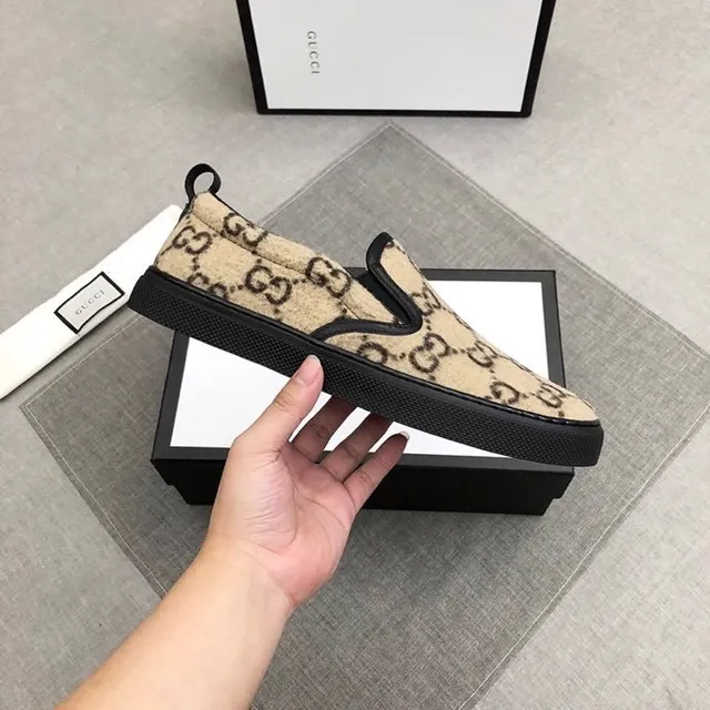 Gucci Beige Black GG Monogram Canvas Slip-On Loafer 7