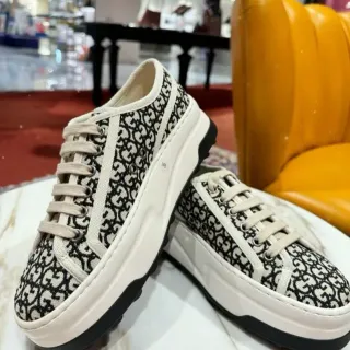 Gucci Beige Black GG Monogram Textile Chunky Platform Sole Lifestyle Sneakers