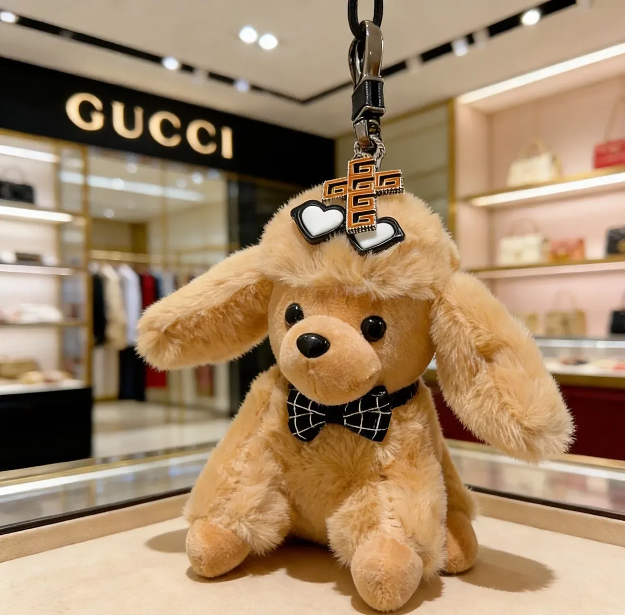 Gucci Beige Black Plush Dog Silhouette Checkered Bow Tie Phone Accessory 4