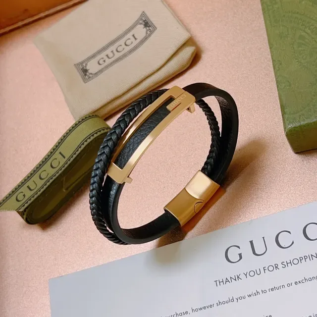 Gucci Black Braided Leather Gold-Tone Plaque Bracelet 3