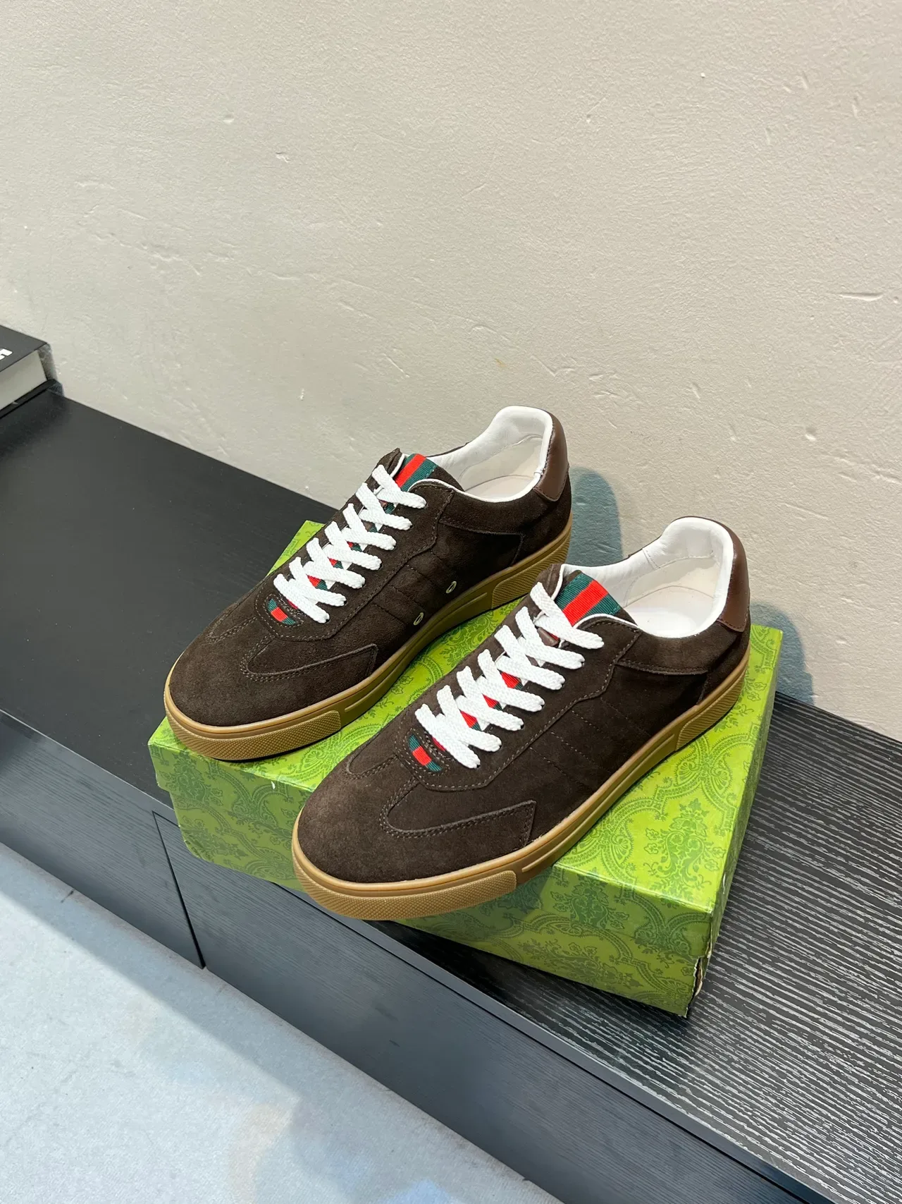 Gucci Brown Beige Suede Upper Gum Rubber Sole Lifestyle Sneakers 3