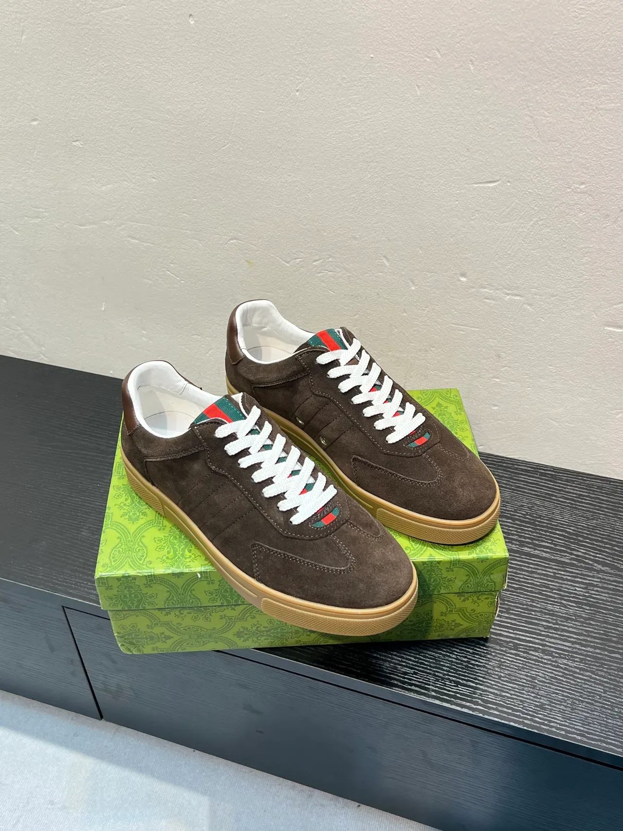 Gucci Brown Beige Suede Upper Gum Rubber Sole Lifestyle Sneakers 5