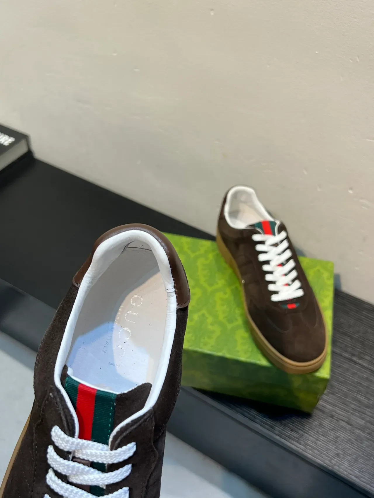 Gucci Brown Beige Suede Upper Gum Rubber Sole Lifestyle Sneakers 7