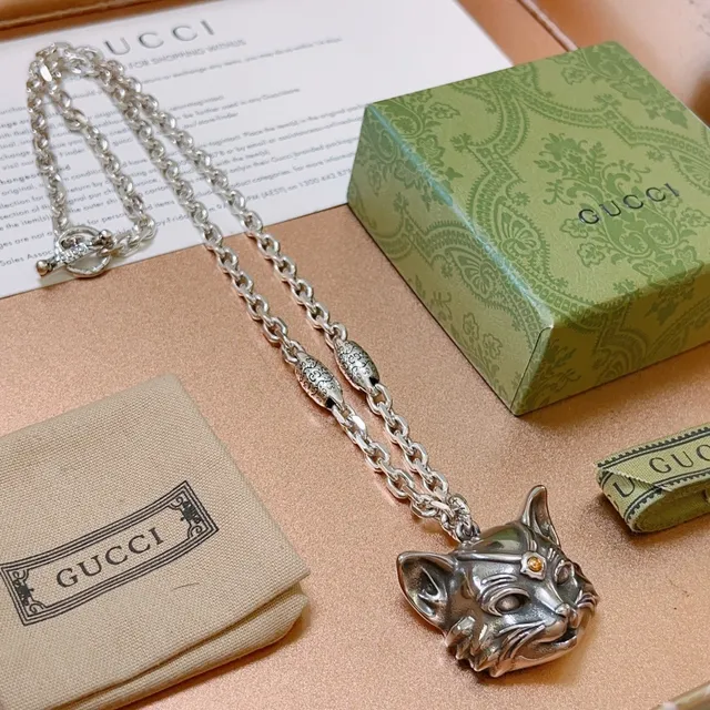 Gucci Cat-Head Pendant Silver-Tone Necklace 4