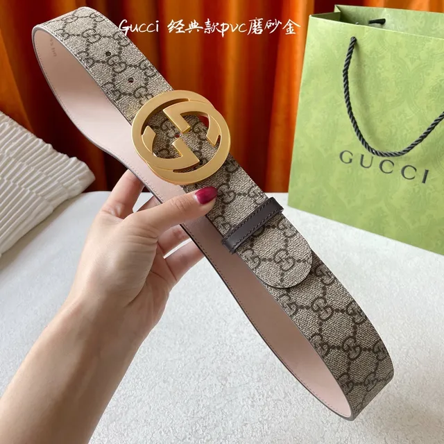 Gucci Classic GG Monograma Canvas Cinto com fivela Interlocking G de couro 2