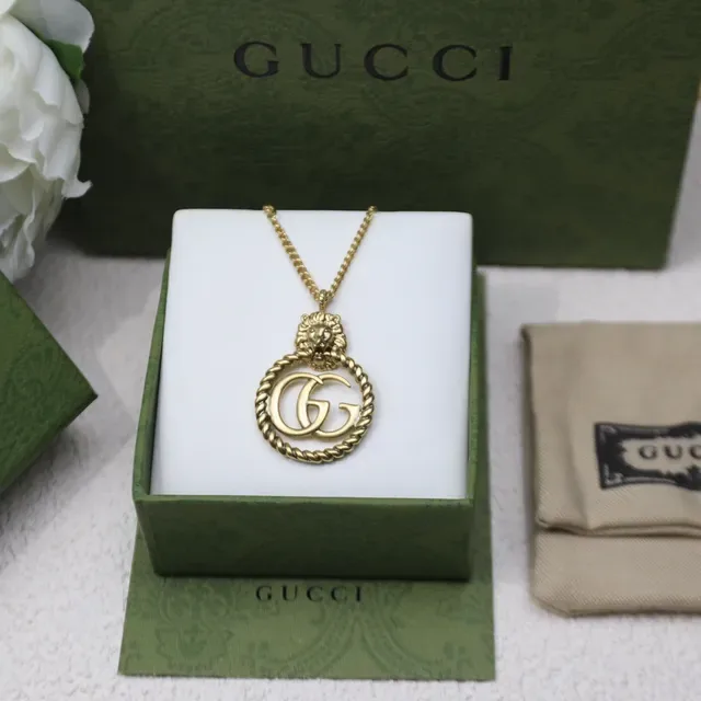Gucci Dionysus Interlocking GG Lion Head Gold-Tone Necklace 6