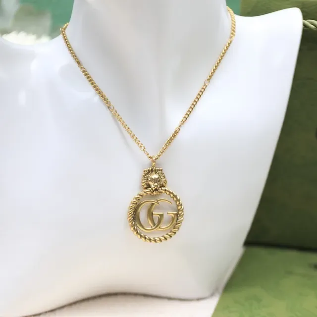 Gucci Dionysus Interlocking GG Lion Head Gold-Tone Necklace 7