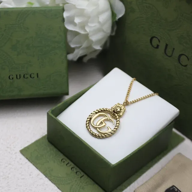 Gucci Dionysus Interlocking GG Lion Head Gold-Tone Necklace 8