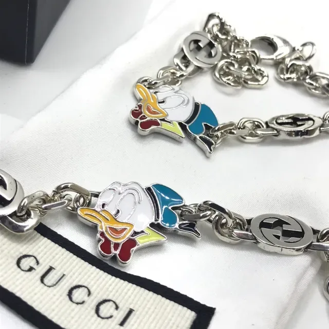 Gucci Disney Collaboration Silver Multicolor Chunky Link Chain Enamel Character Charm Bracelet 4