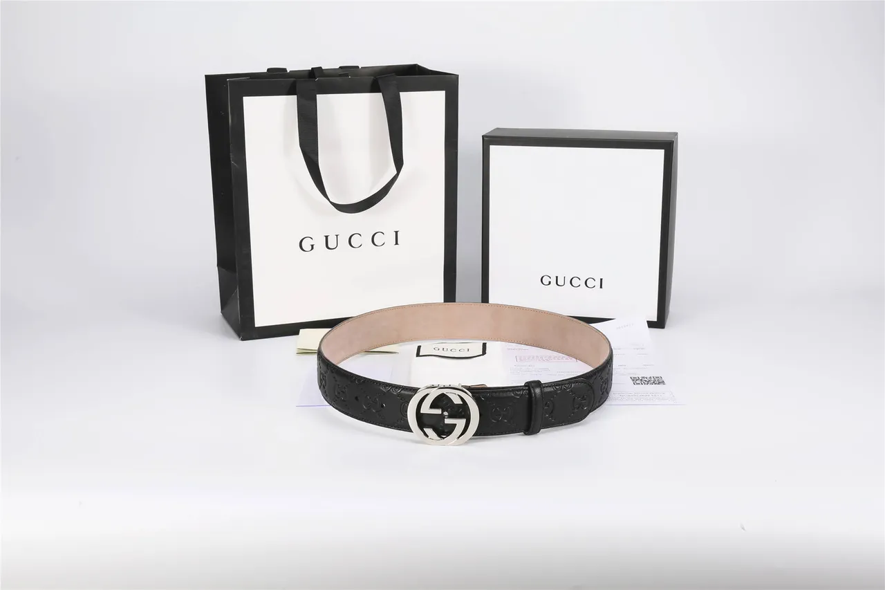 Gucci Double G Belt Black Silver Interlocking Buckle Embossed GG Monogram Leather Belt 2