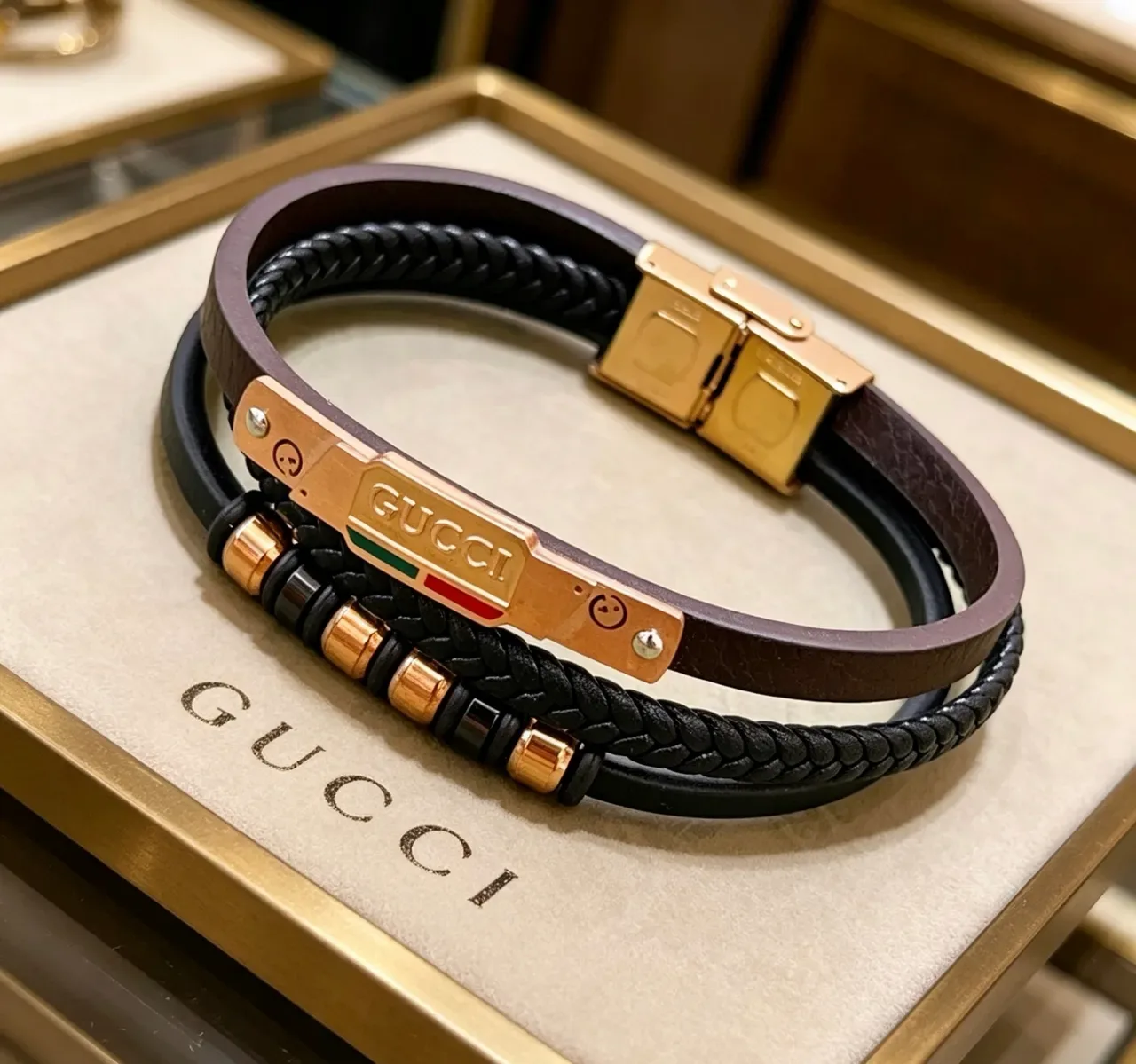Gucci Bracelet en Cordon Tressé et Cuir avec Double Enroulement 4