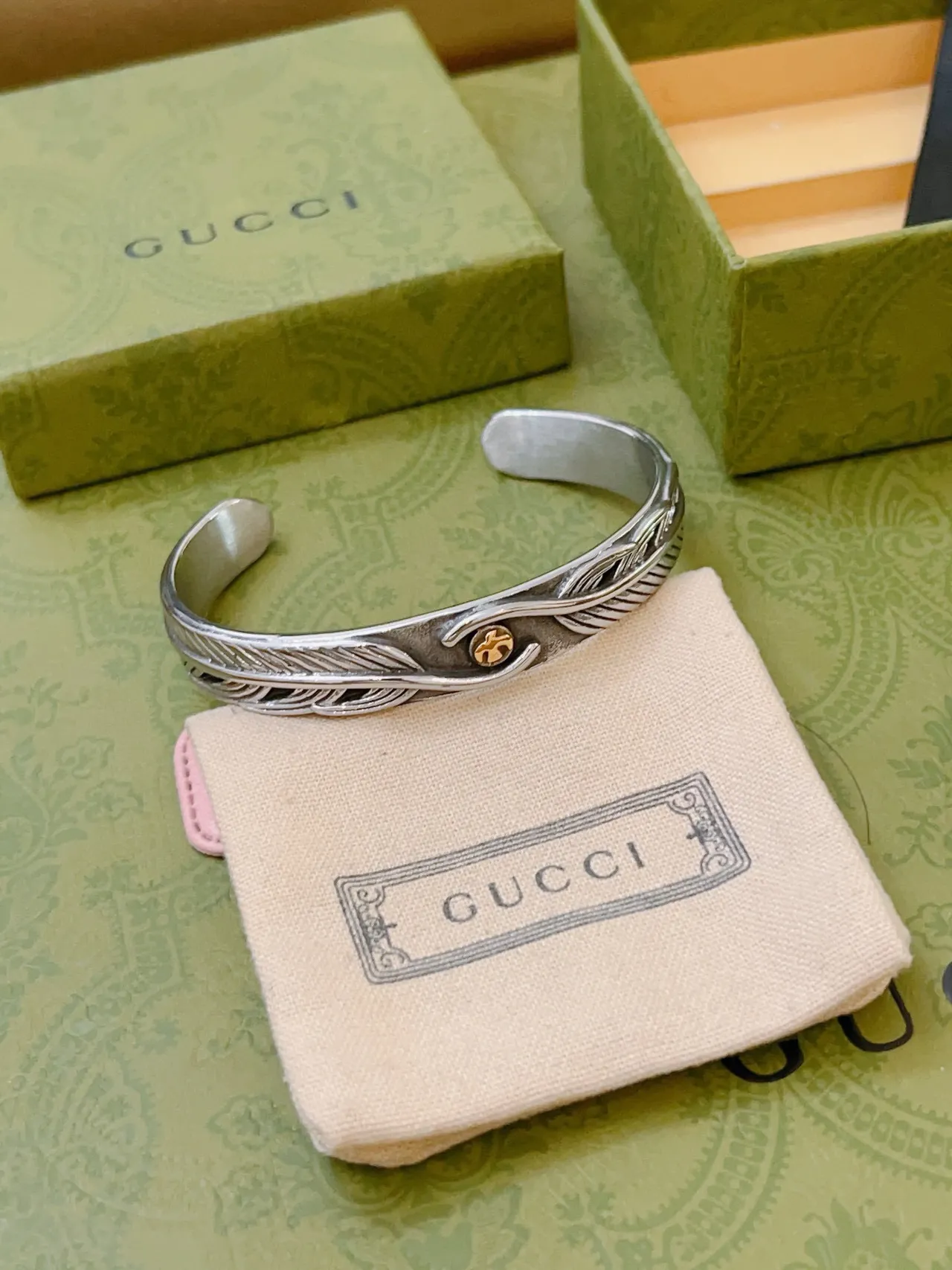 Gucci Feather Motif Open Cuff Bracelet 5