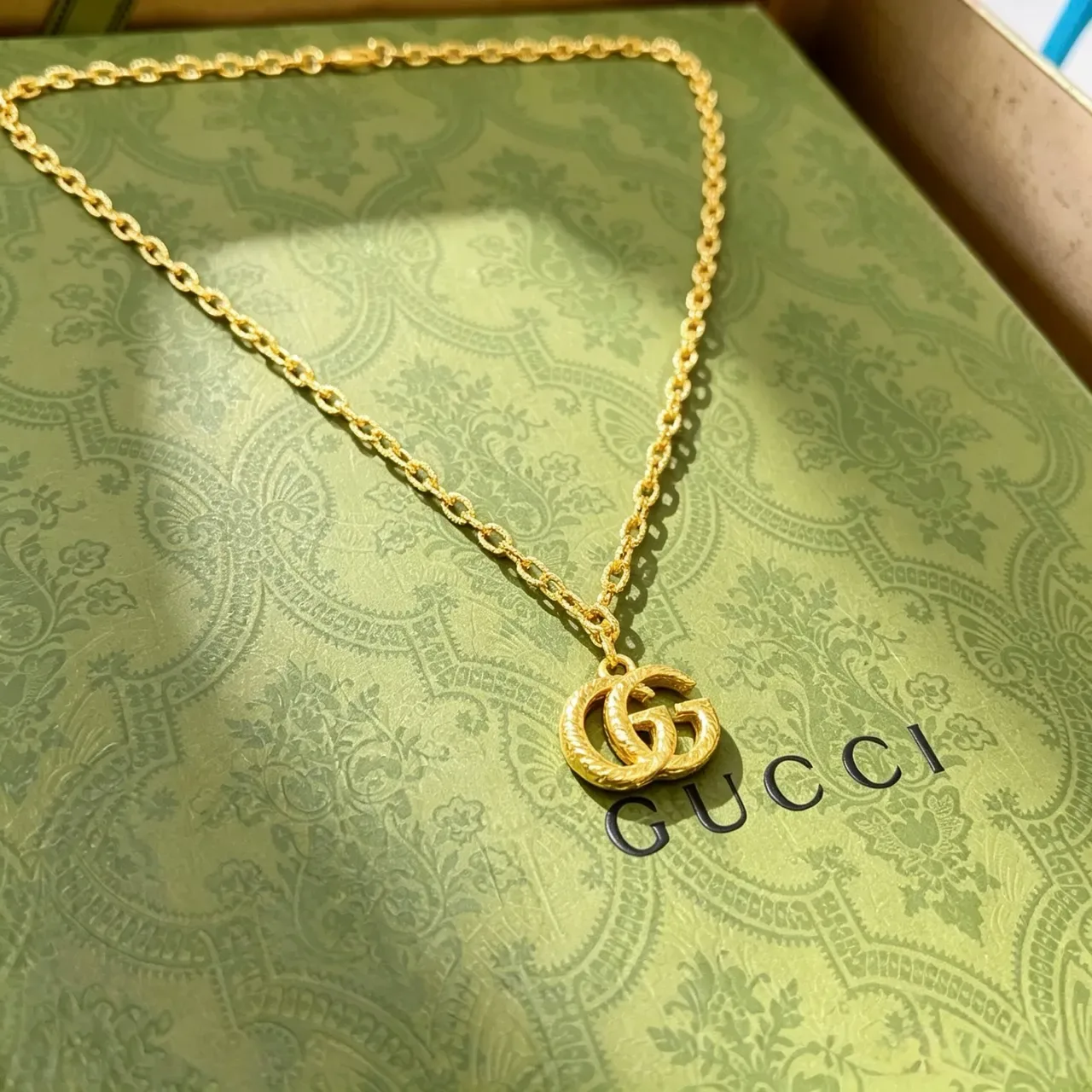 Colar Gucci GG Marmont Dourado Trança Retorcida Interlocking G 5