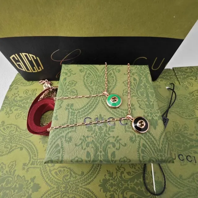 Gucci GG Marmont Green Enamel Interlocking G Necklace 2