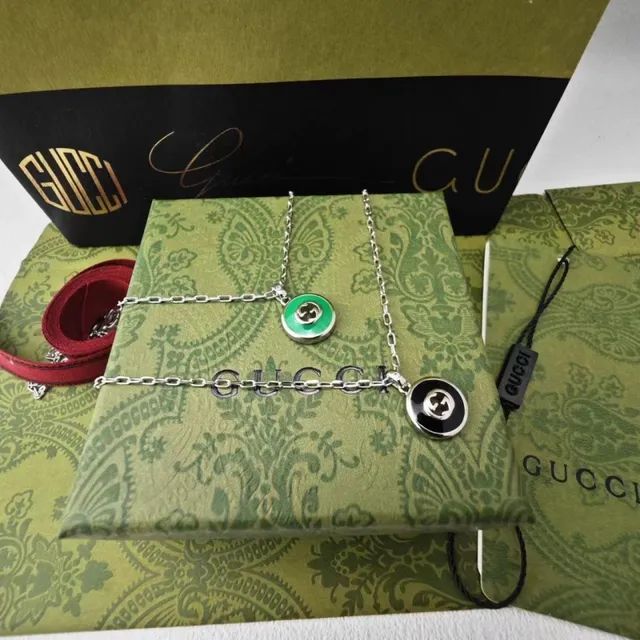 Gucci GG Marmont Green Enamel Interlocking G Necklace 4