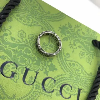 Gucci GG Marmont Green Silver Beaded Edge Greek Key Motif Ring