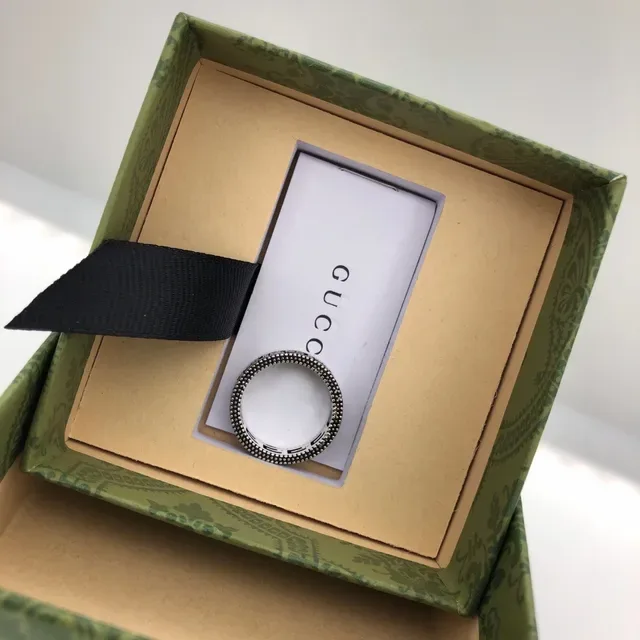 Gucci GG Marmont Bague Verte Argentée Borde Perlé Motif de Clé Grecque 3