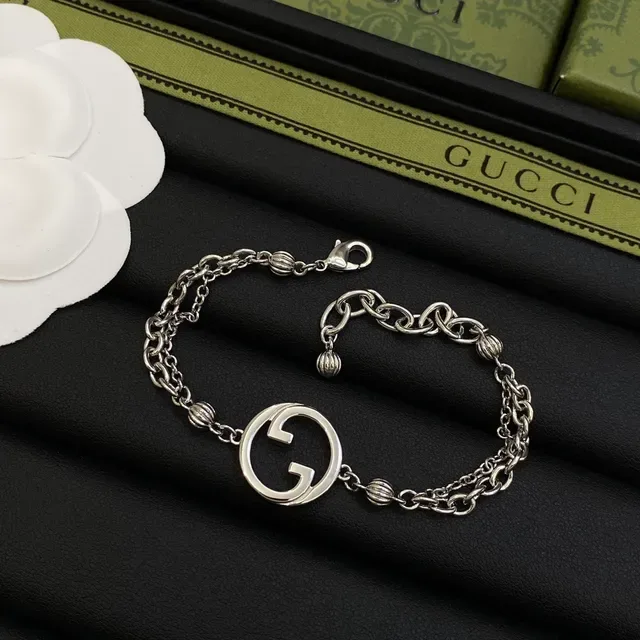Gucci GG Marmont Interlocking G Chain Bracelet 2