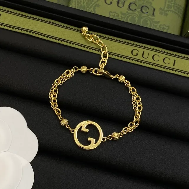 Gucci GG Marmont Interlocking G Chain Bracelet 4