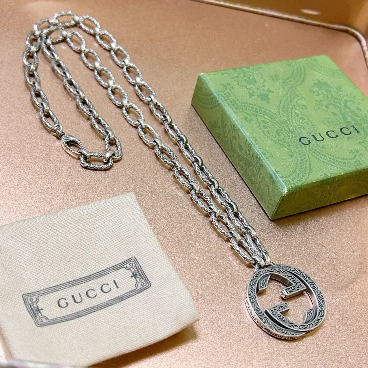 Gucci GG Marmont Interlocking G Filigree Pendant Necklace 4