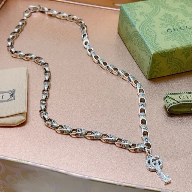 Gucci GG Marmont Interlocking G-Link Crystal Key Necklace 6