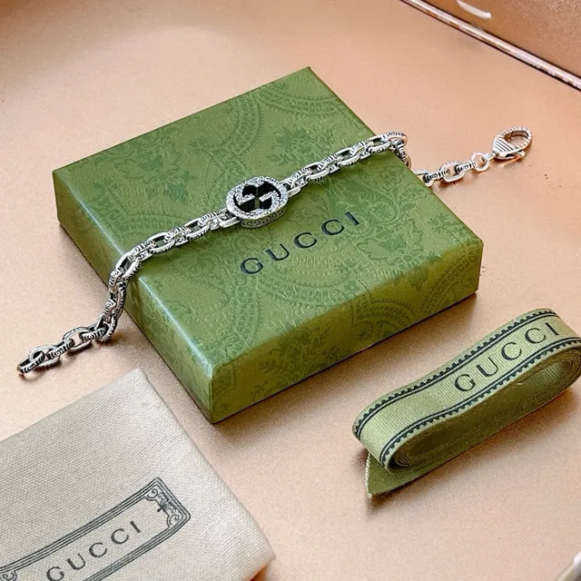 Gucci GG Marmont Interlocking GG Crystal Bracelet 4