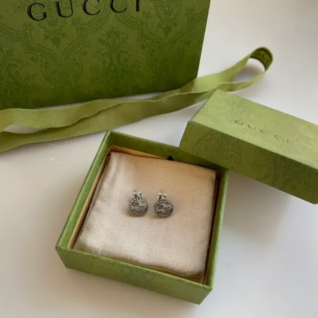 Gucci GG Marmont Laurel Wreath Interlocking G Stud Earrings 4