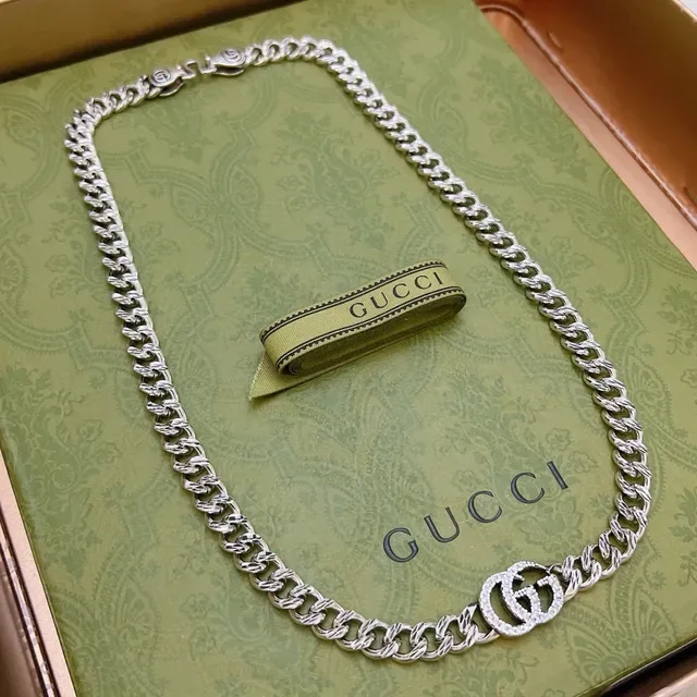 Gucci GG Marmont Pavé Interlocking GG Curb-Link Necklace 9