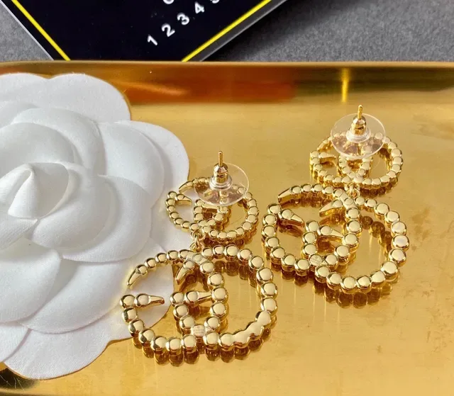 Gucci GG Marmont Pearl and Crystal Drop Earrings 8