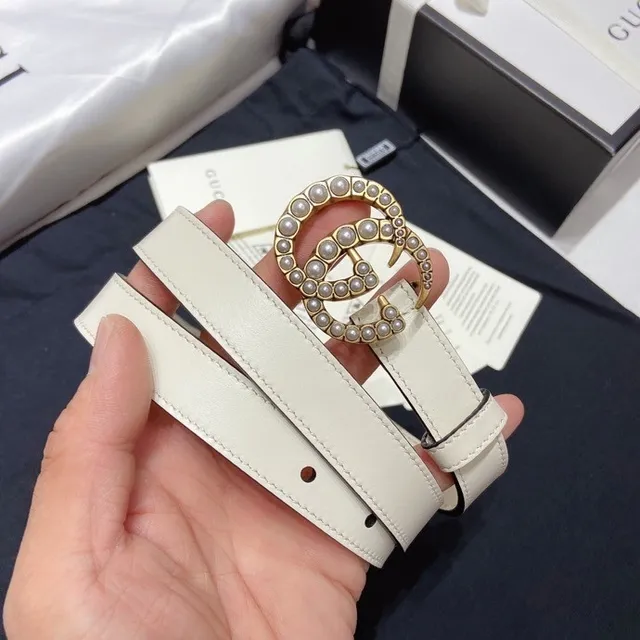 Ceinture en cuir Gucci GG Marmont perlée blanc cassé 4
