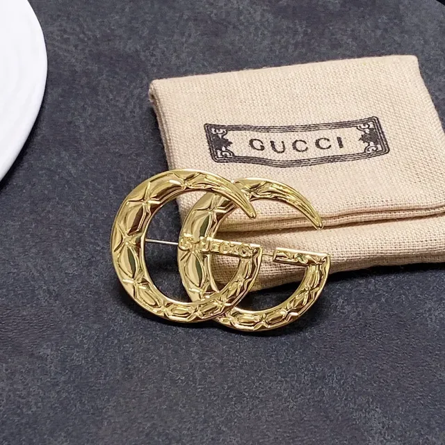 Broche Gucci GG Marmont Matelassée Dorée Interlocking G 2
