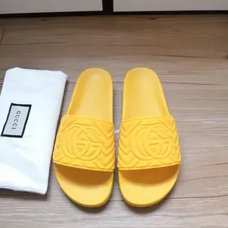 Gucci GG Marmont Yellow Molded Rubber Slide Slippers