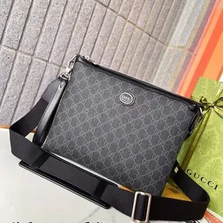 Gucci GG Monogram Black Gray Canvas Top-Zip Closure Messenger Bag