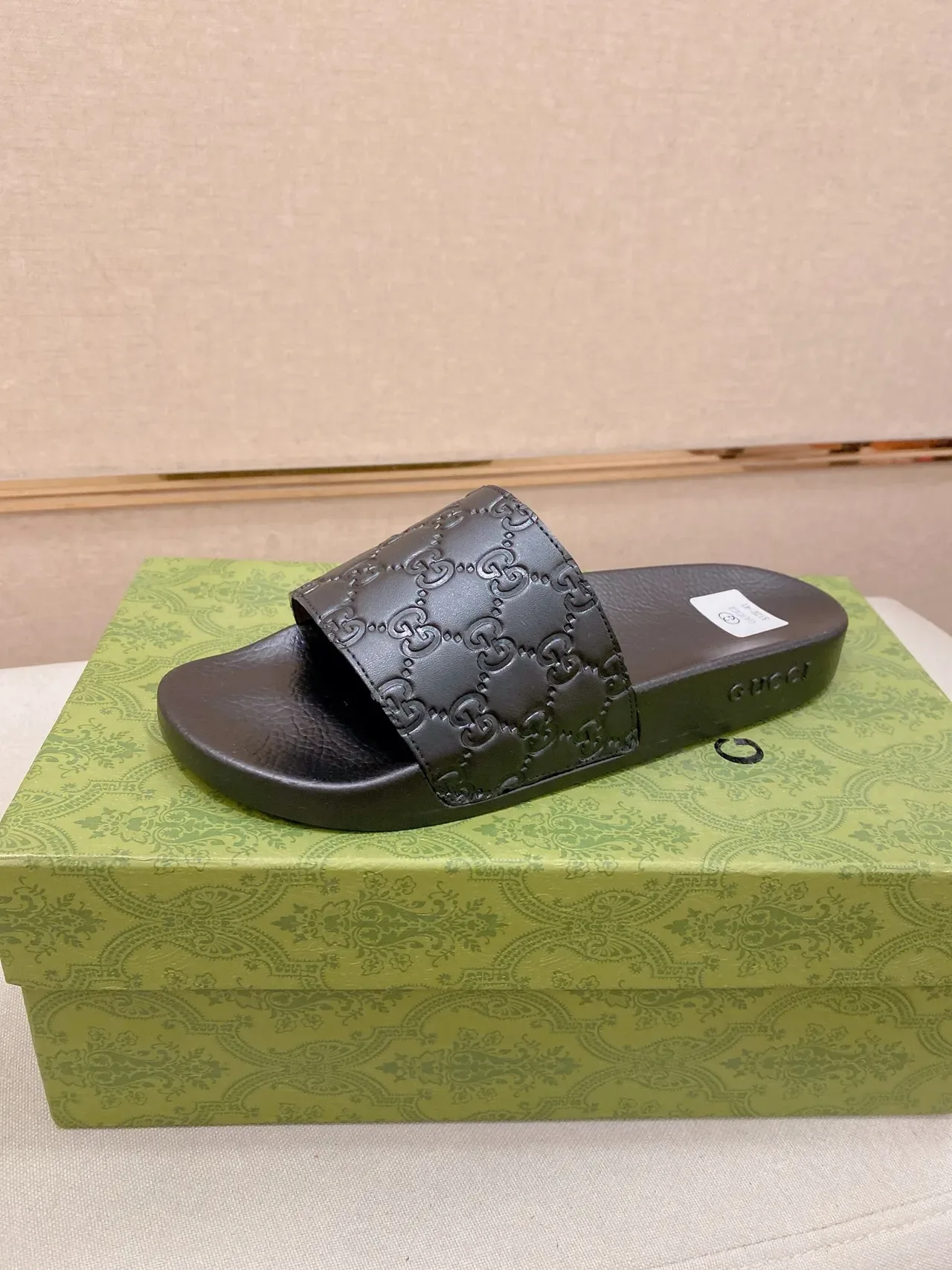 Gucci GG Slide Black Red Quilted Motif Strap Molded Rubber Sole Slippers 14
