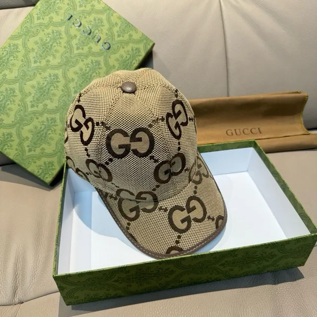Gucci GG Supreme Beige Black Monogram Six-Panel Construction Baseball Cap 6