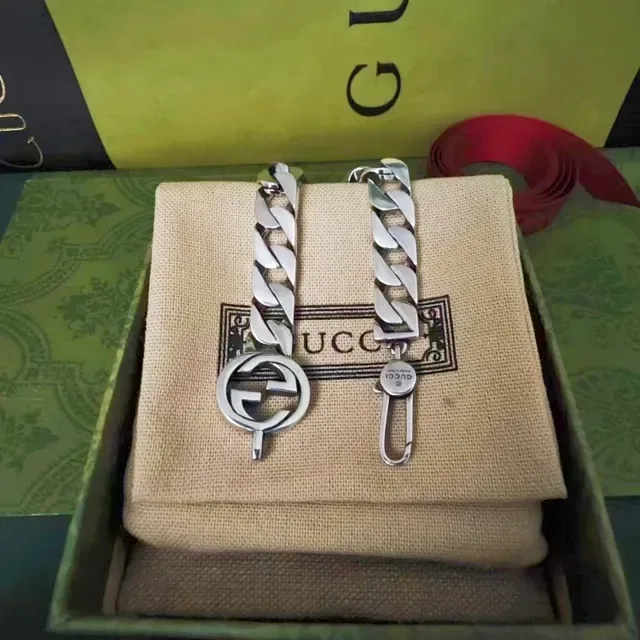 Gucci Cinto de couro corrente chunky curb-link dourada e prateada fivela G entrelaçada 5