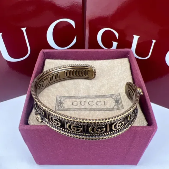 Gucci Gold Silver Interlocking G Motif Rope-Edge Border Bracelet 3